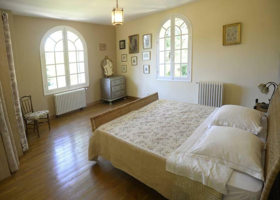 Les Deux Cedres Apartamento Bergerac Exterior foto